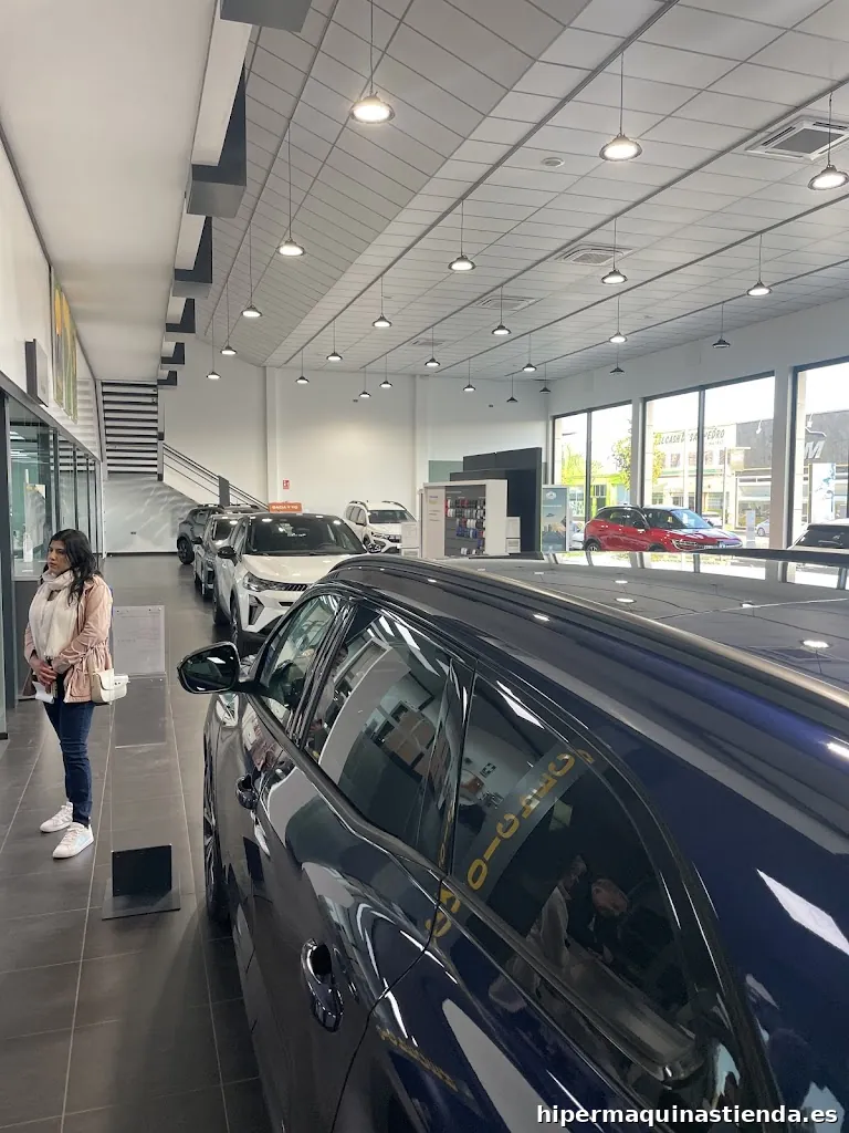 AUTOMENOR (S.PEDRO DEL PINATAR) Dacia