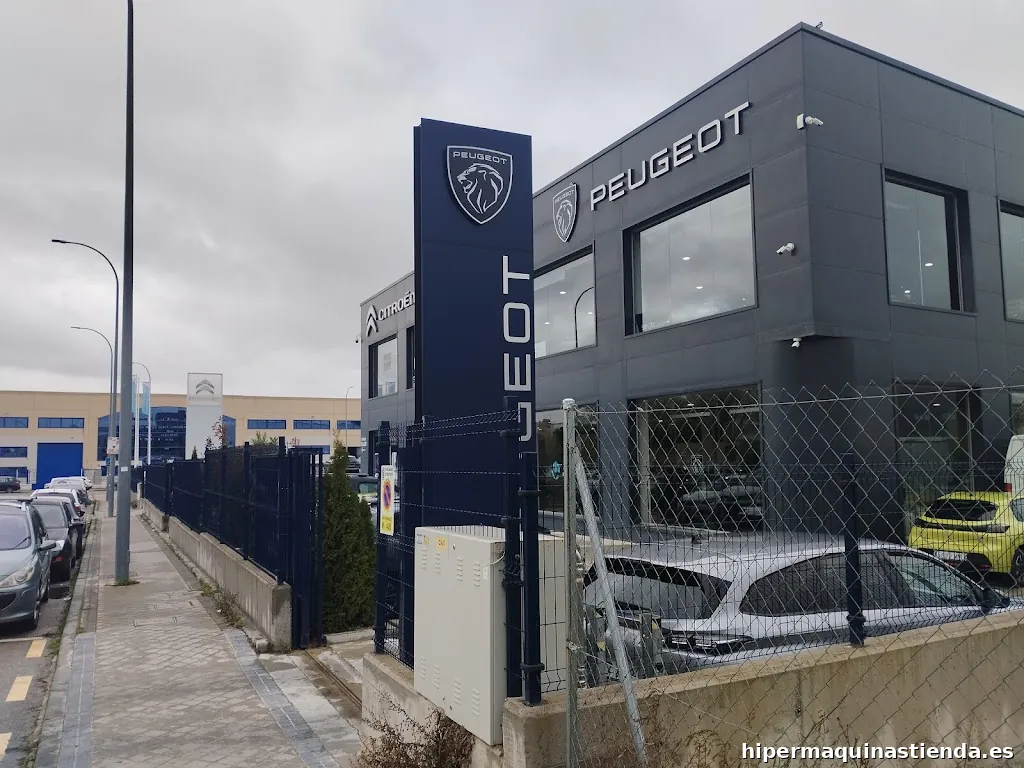 PEUGEOT STELLANTIS &YOU MÓSTOLES - P. Fuensanta