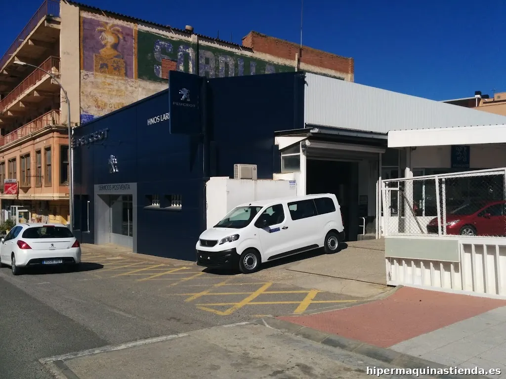 HERMANOS LARROYA, S.L.