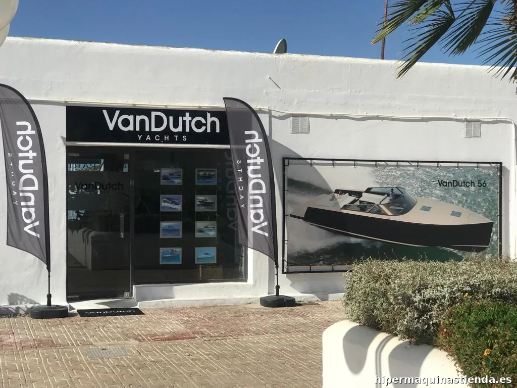 VanDutch Yachts center