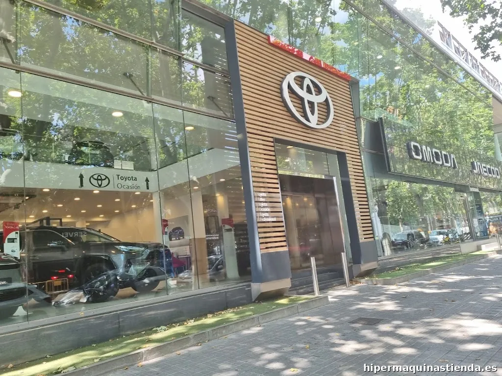 Concesionario Oficial TOYOTA La Maquinista - Mastertrac