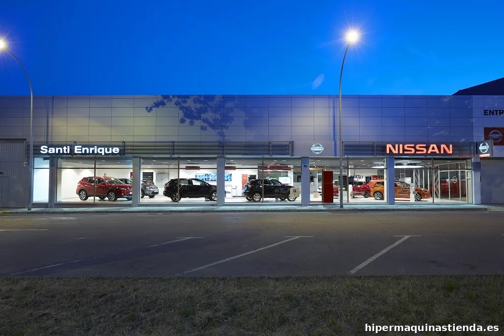 Nissan | Santi Enrique