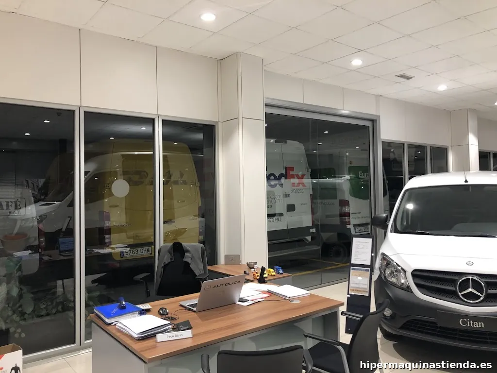 Concesionario Mercedes-Benz QUADIS Autolica Industriales (Furgonetas)