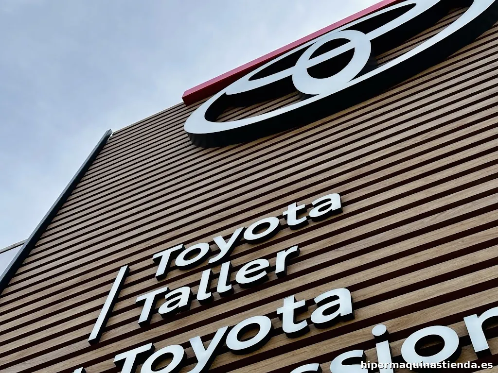 Taller Oficial TOYOTA Girona - Japand 21