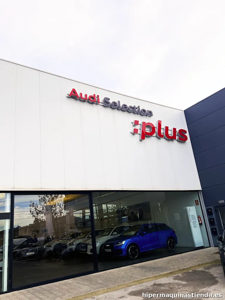 Autopodium Audi Selection Plus Girona