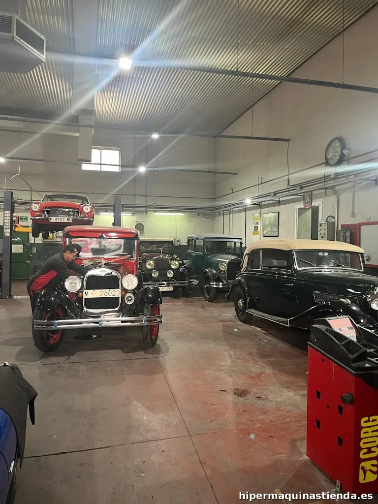 CLASICOS LAMARC Especialistas Vehiculos de Colección