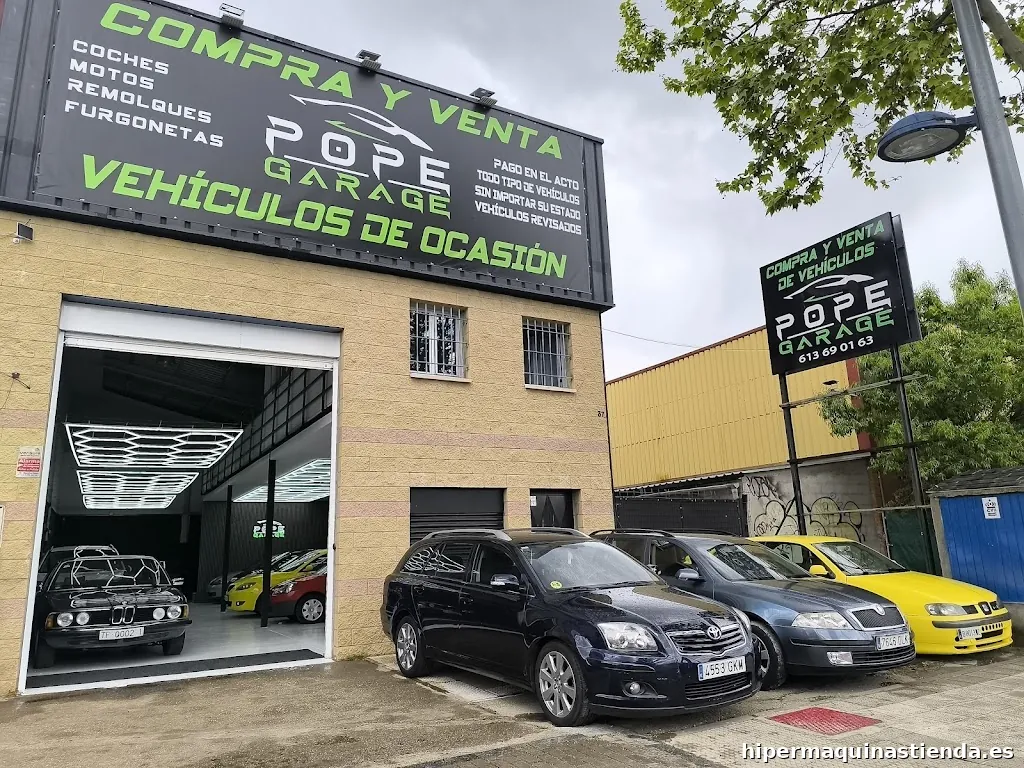 PopeGarage
