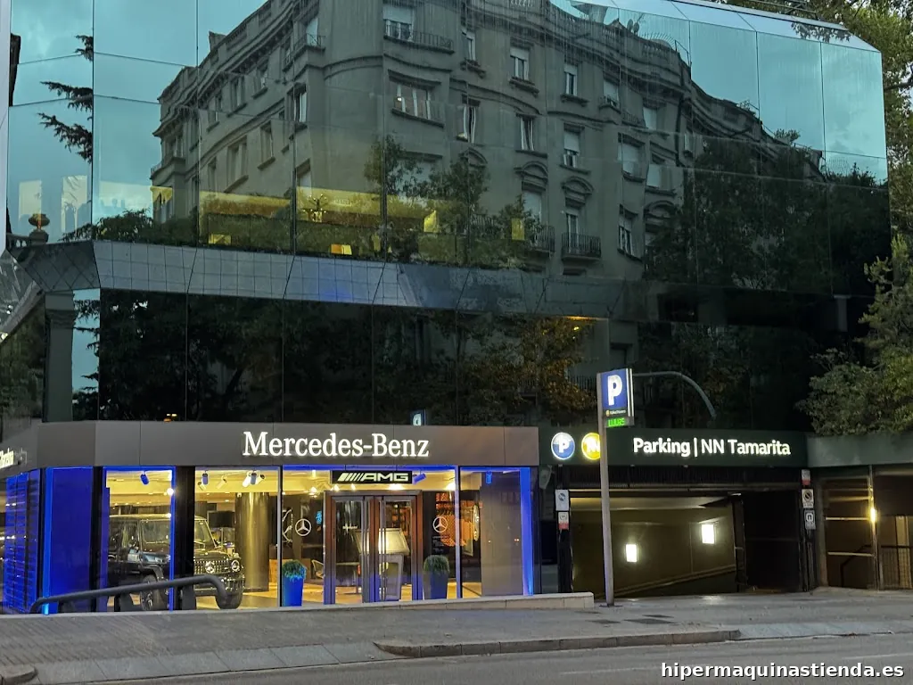 Mercedes-Benz LG Barcelona Sant Gervasi