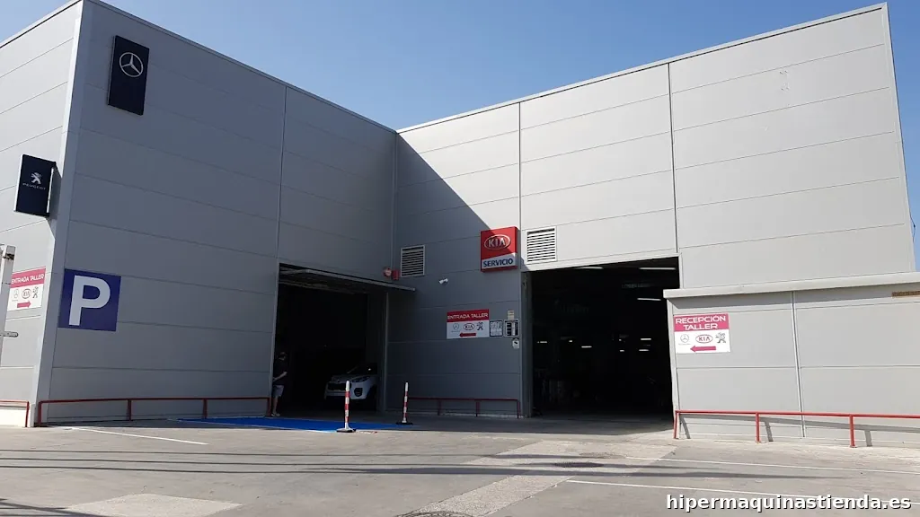 Caetano Benet - Mercedes Benz