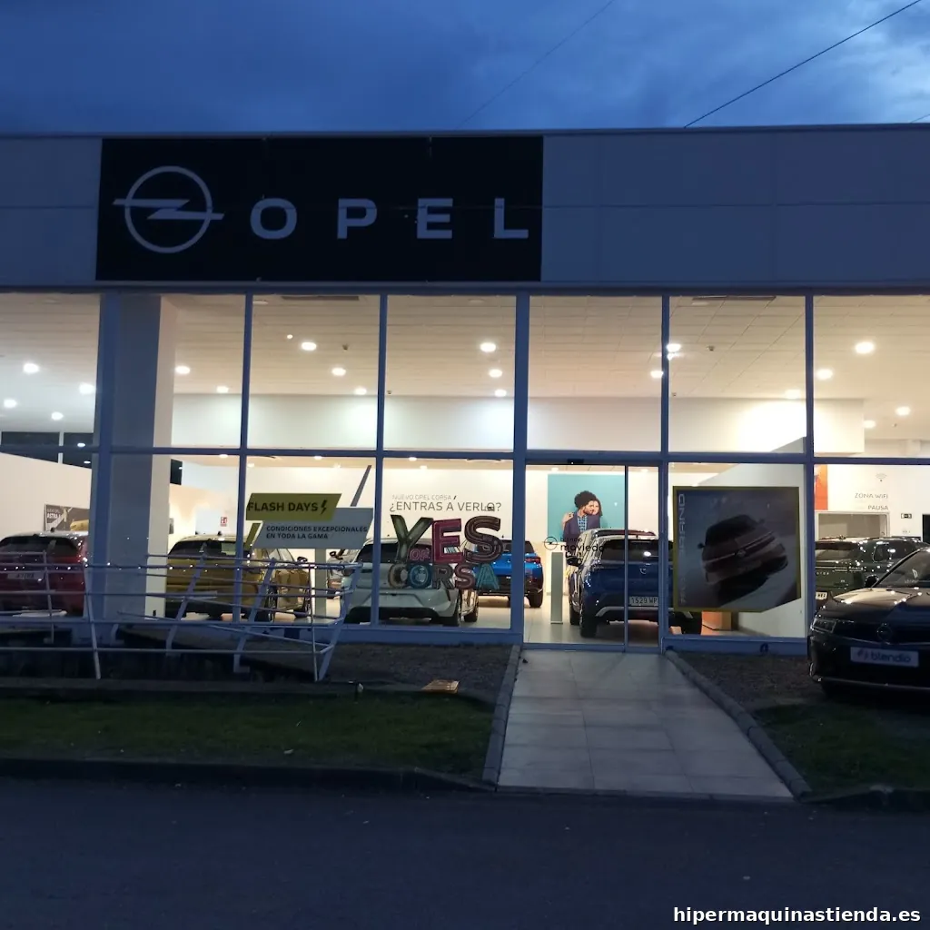 Opel Moviedo
