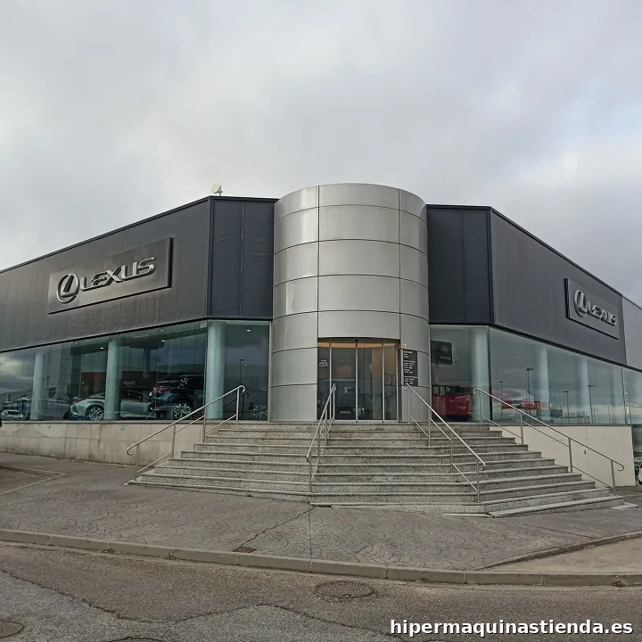 Lexus Burgos