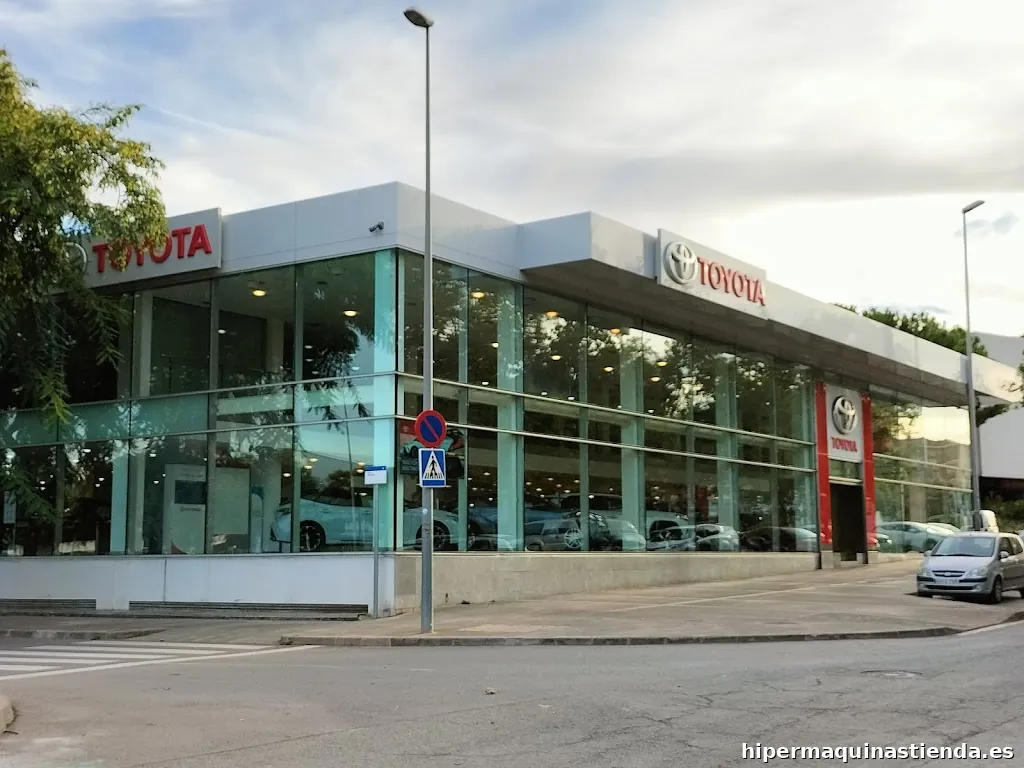 Concesionario Oficial TOYOTA Sant Boi de Llobregat - Starbaix